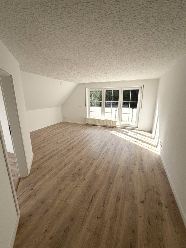 Wohnzimmer- Esszimmer Bad Salzuflen Etagenwohnung Gepflegte 3-Zimmerwohnung in Knetterheide!