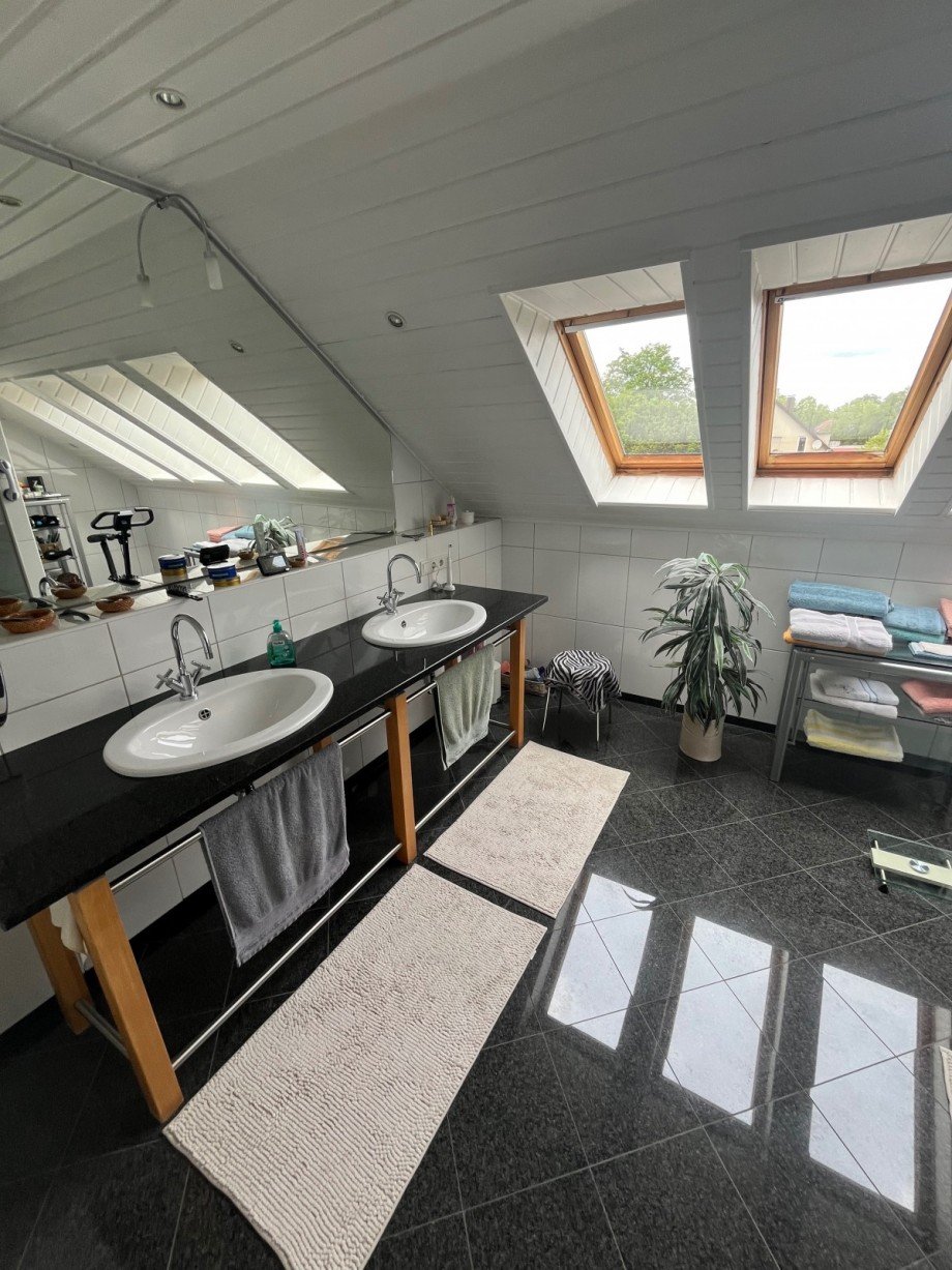 Badezimmer OG Einfamilienhaus Bad Salzuflen