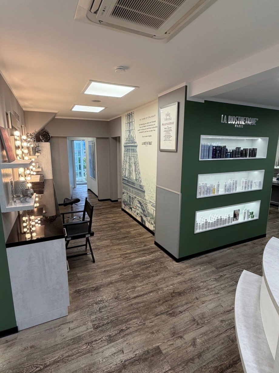 Friseursalon EG Zweifamilienhaus Bad Salzuflen