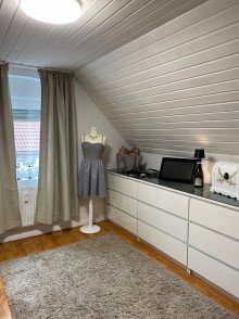 Dachgeschoss Renoviertes Wohn-und Gesch�ftshaus im Zentrum!