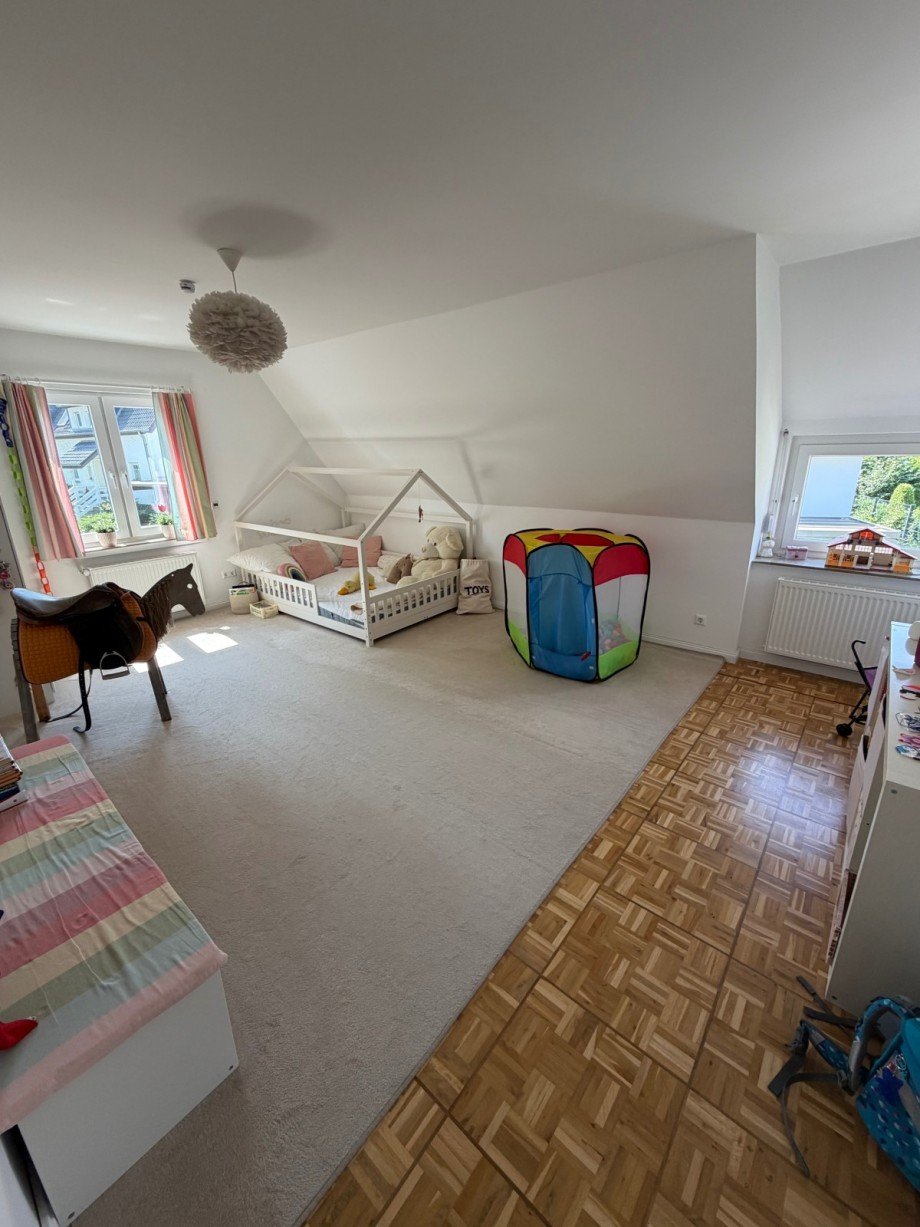 Schlafzimmer 2 OG Einfamilienhaus Bad Salzuflen