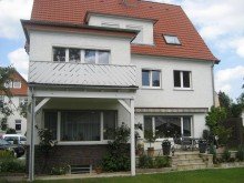 Gartenansicht Zentral, gepflegt und im 1.OG!