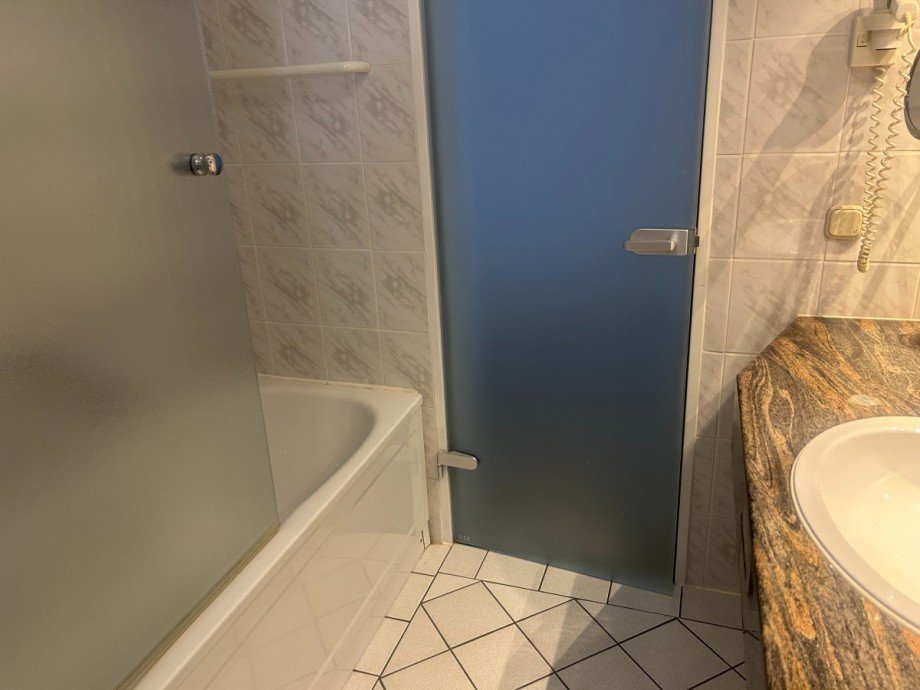 Badezimmer mit Wanne Wohnung Bad Salzuflen